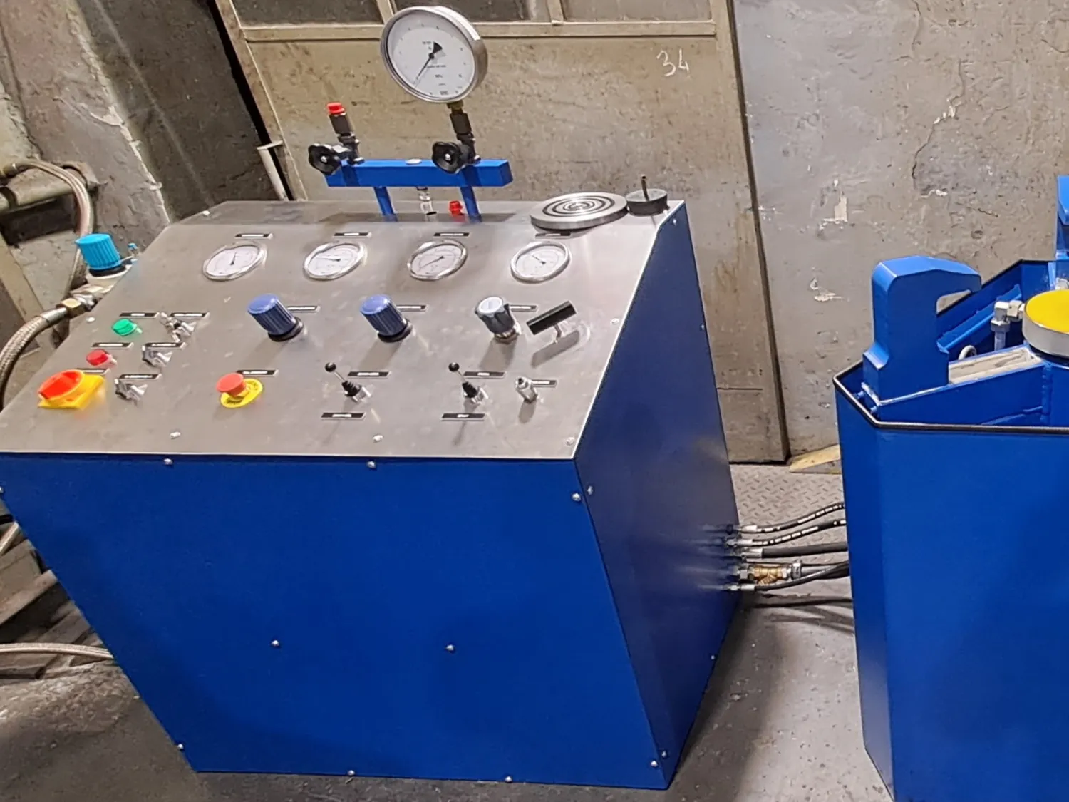 instalacje hydrauliczno-przemyslowe
